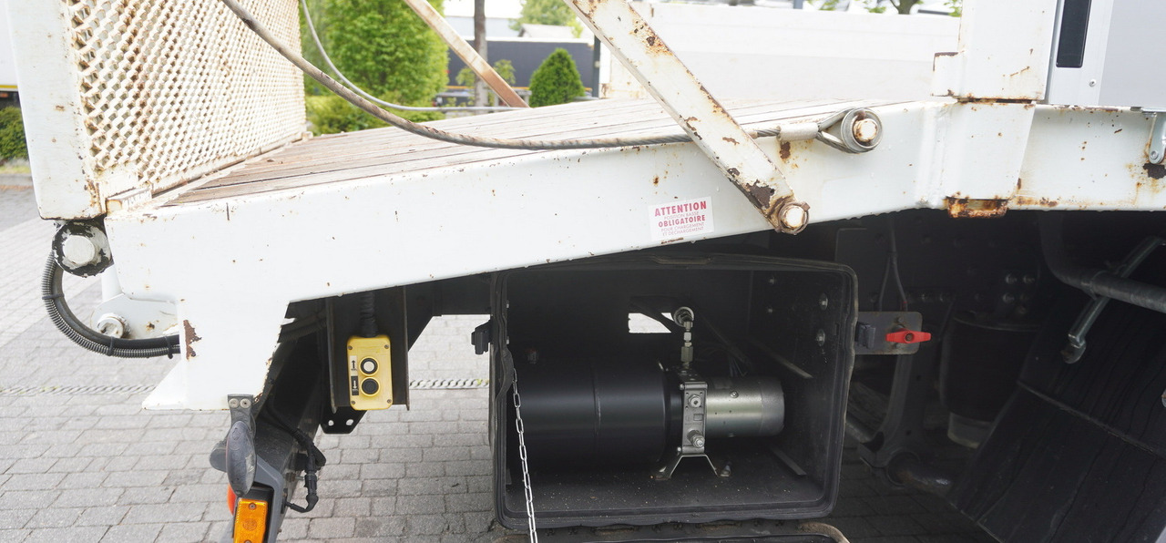 Flakbil IVECO Eurocargo 150 E25 / 90 tho. km !!! / Tow truck: bild 16 Flakbil IVECO Eurocargo 150 E25 / 90 tho. km !!! / Tow truck: bild 16