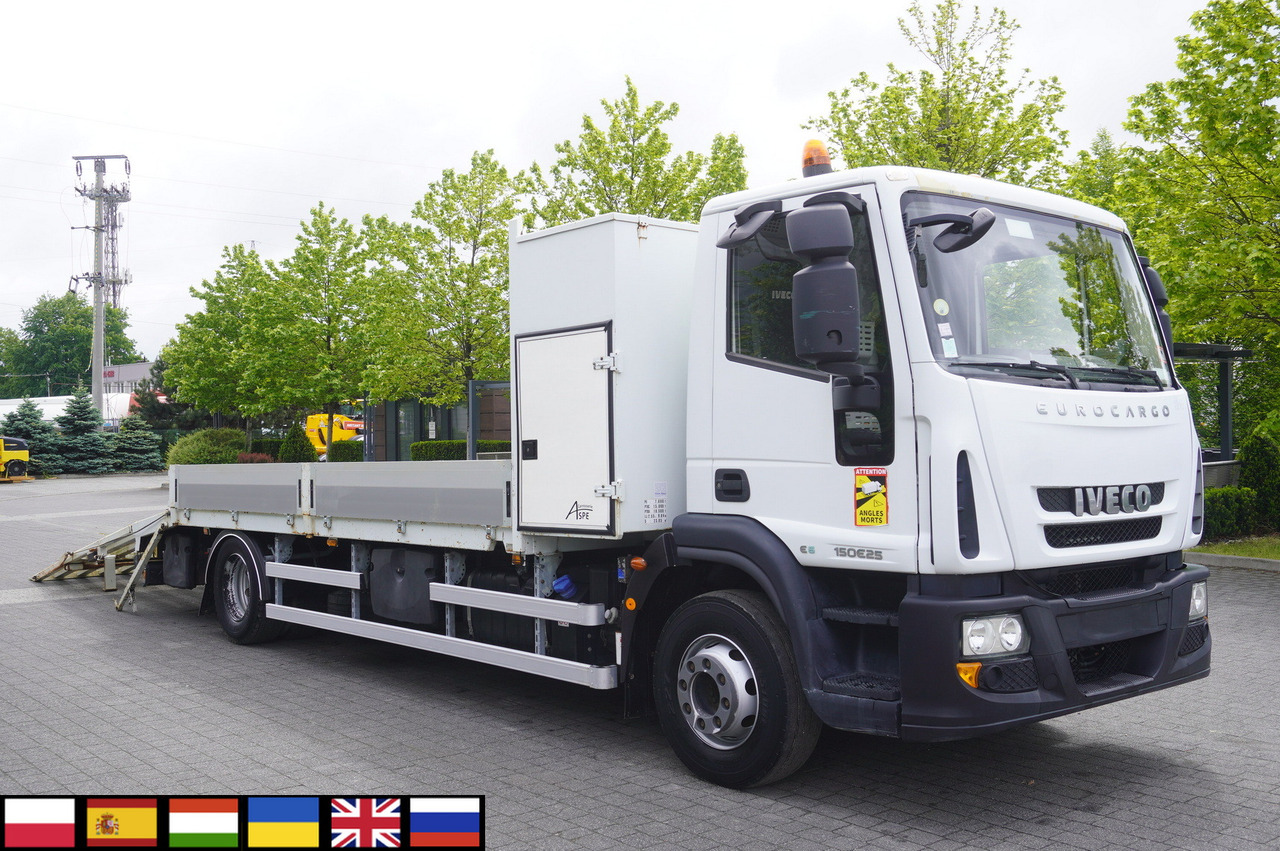 IVECO Eurocargo 150 E25 / 90 tho. km !!! / Tow truck - Flakbil: bild 1 IVECO Eurocargo 150 E25 / 90 tho. km !!! / Tow truck - Flakbil: bild 1