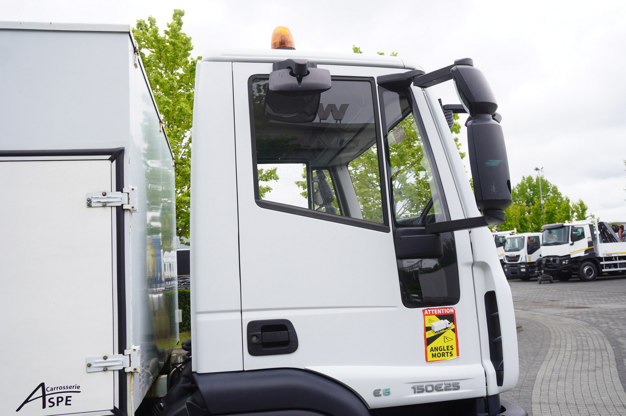 Flakbil IVECO Eurocargo 150 E25 / 90 tho. km !!! / Tow truck: bild 17 Flakbil IVECO Eurocargo 150 E25 / 90 tho. km !!! / Tow truck: bild 17