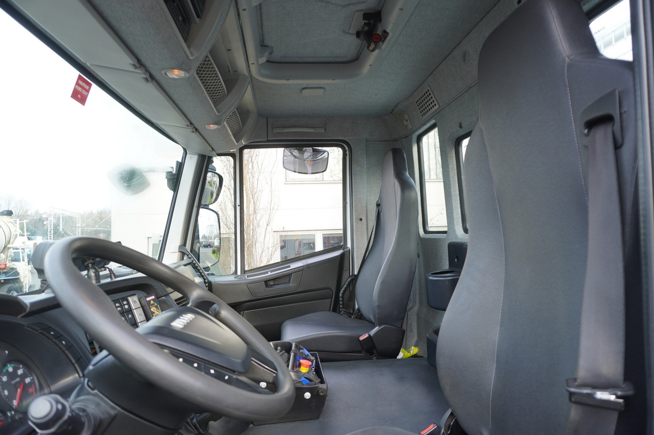 Flakbil, Kranbil IVECO Stralis X-Way 310 4x2 E6 / Fassi F155 crane / 670 MTH / Remote control / Rotator / 130 tho. km: bild 22 Flakbil, Kranbil IVECO Stralis X-Way 310 4x2 E6 / Fassi F155 crane / 670 MTH / Remote control / Rotator / 130 tho. km: bild 22