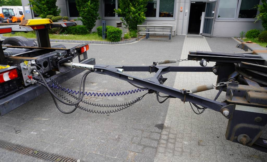 KOGEL BDF Low Deck Mega trailer - Containersläp/ Växelflaksläp: bild 4 KOGEL BDF Low Deck Mega trailer - Containersläp/ Växelflaksläp: bild 4