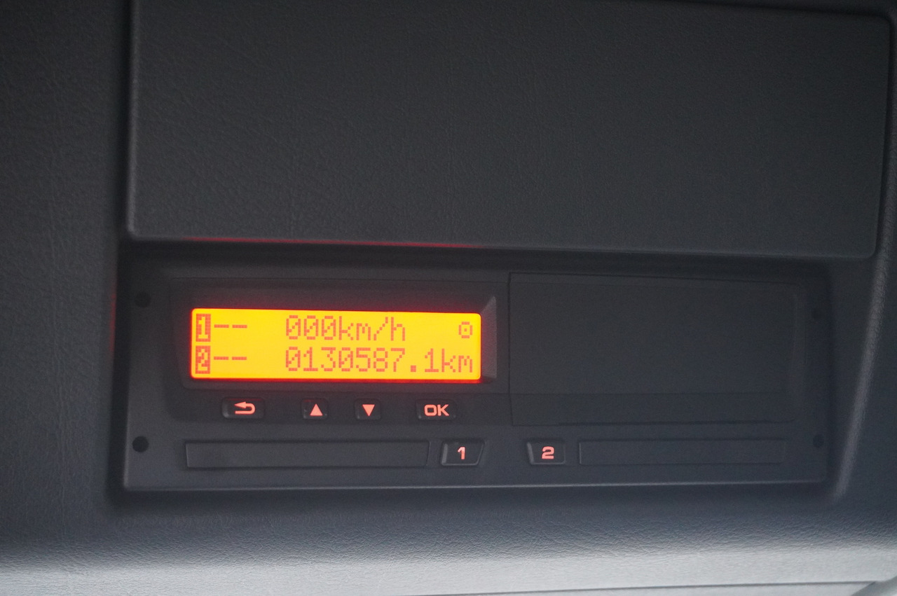MAN TGS 26.360 E6 / RIVARD sewage cleaner 18 m3 / 130 tho. km / steering axle - Sugbil: bild 2 MAN TGS 26.360 E6 / RIVARD sewage cleaner 18 m3 / 130 tho. km / steering axle - Sugbil: bild 2