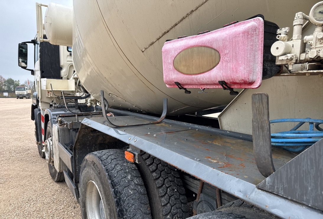 Betongpump MAN TGS 32.400 8x4 Concrete Mixer Pump truck / 426 MTH !!! / 18 meters: bild 13 Betongpump MAN TGS 32.400 8x4 Concrete Mixer Pump truck / 426 MTH !!! / 18 meters: bild 13