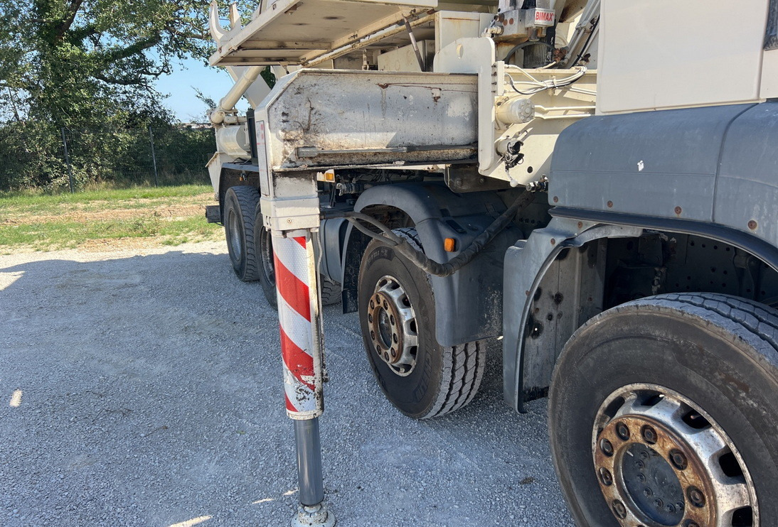 Betongpump MAN TGS 32.400 8x4 Concrete Mixer Pump truck / 426 MTH !!! / 18 meters: bild 18 Betongpump MAN TGS 32.400 8x4 Concrete Mixer Pump truck / 426 MTH !!! / 18 meters: bild 18