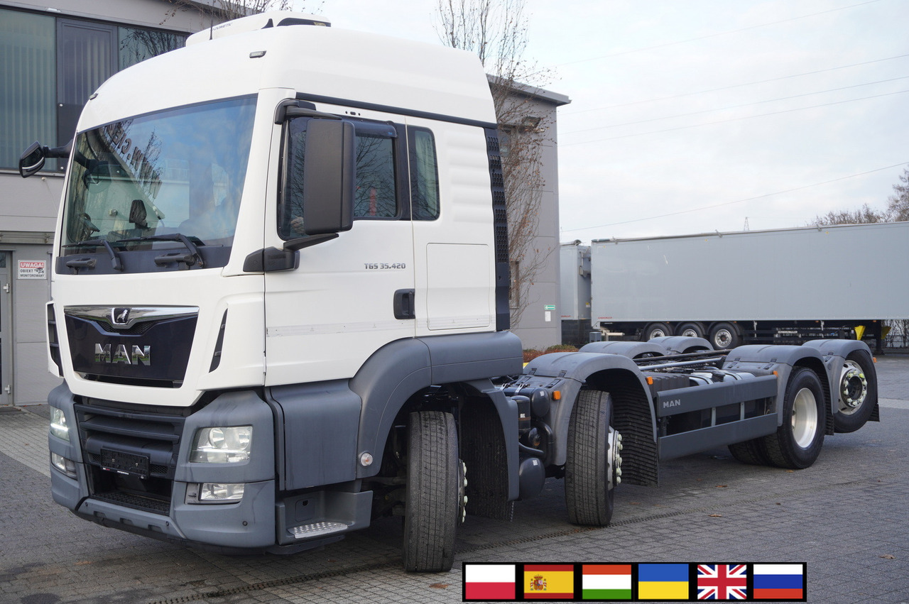 MAN TGS 35.420 8×2 / Chassis 6.4 m / 3 steered axles - Chassi lastbil, Kranbil: bild 1 MAN TGS 35.420 8×2 / Chassis 6.4 m / 3 steered axles - Chassi lastbil, Kranbil: bild 1