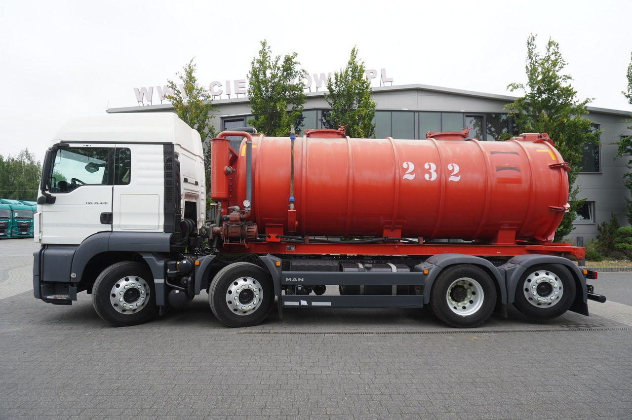 MAN TGS 35.420 8×2 / NEW septic barrel 13000 L / 3 steered axles - Tankbil: bild 2 MAN TGS 35.420 8×2 / NEW septic barrel 13000 L / 3 steered axles - Tankbil: bild 2