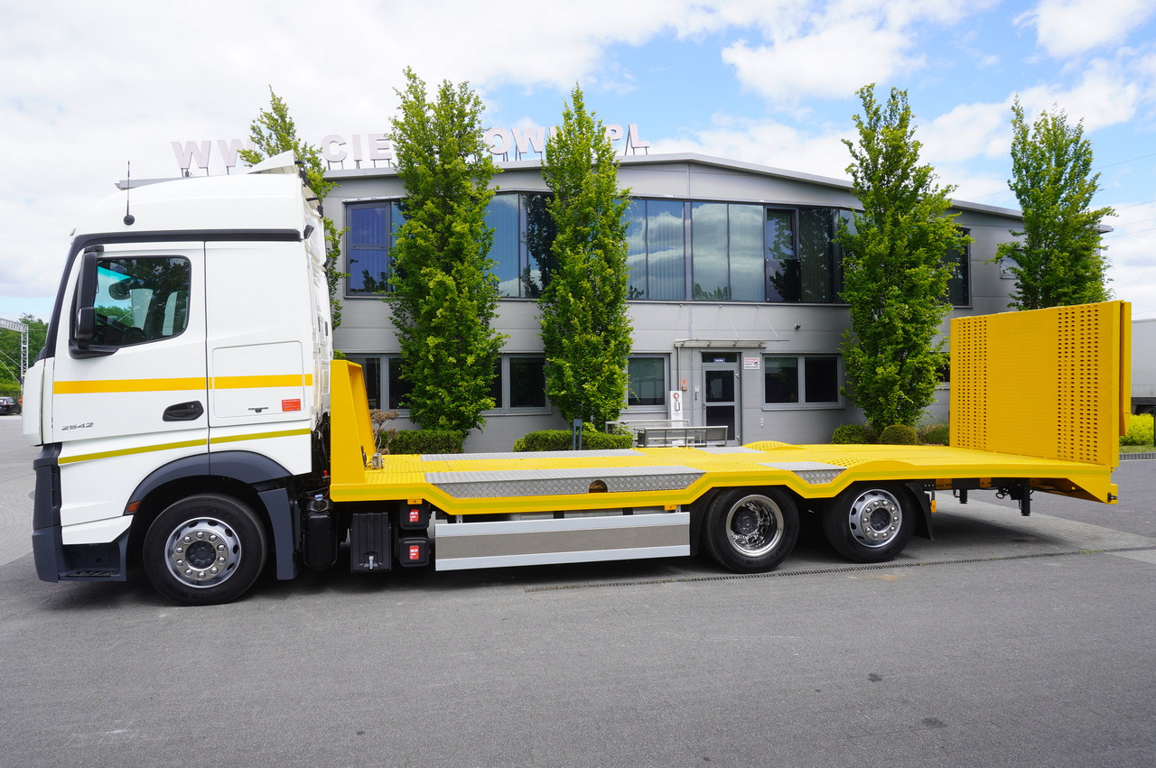 MERCEDES-BENZ Actros 2542 / NEW tow truck / steered 3rd axle - Biltransportbil lastbil: bild 3 MERCEDES-BENZ Actros 2542 / NEW tow truck / steered 3rd axle - Biltransportbil lastbil: bild 3