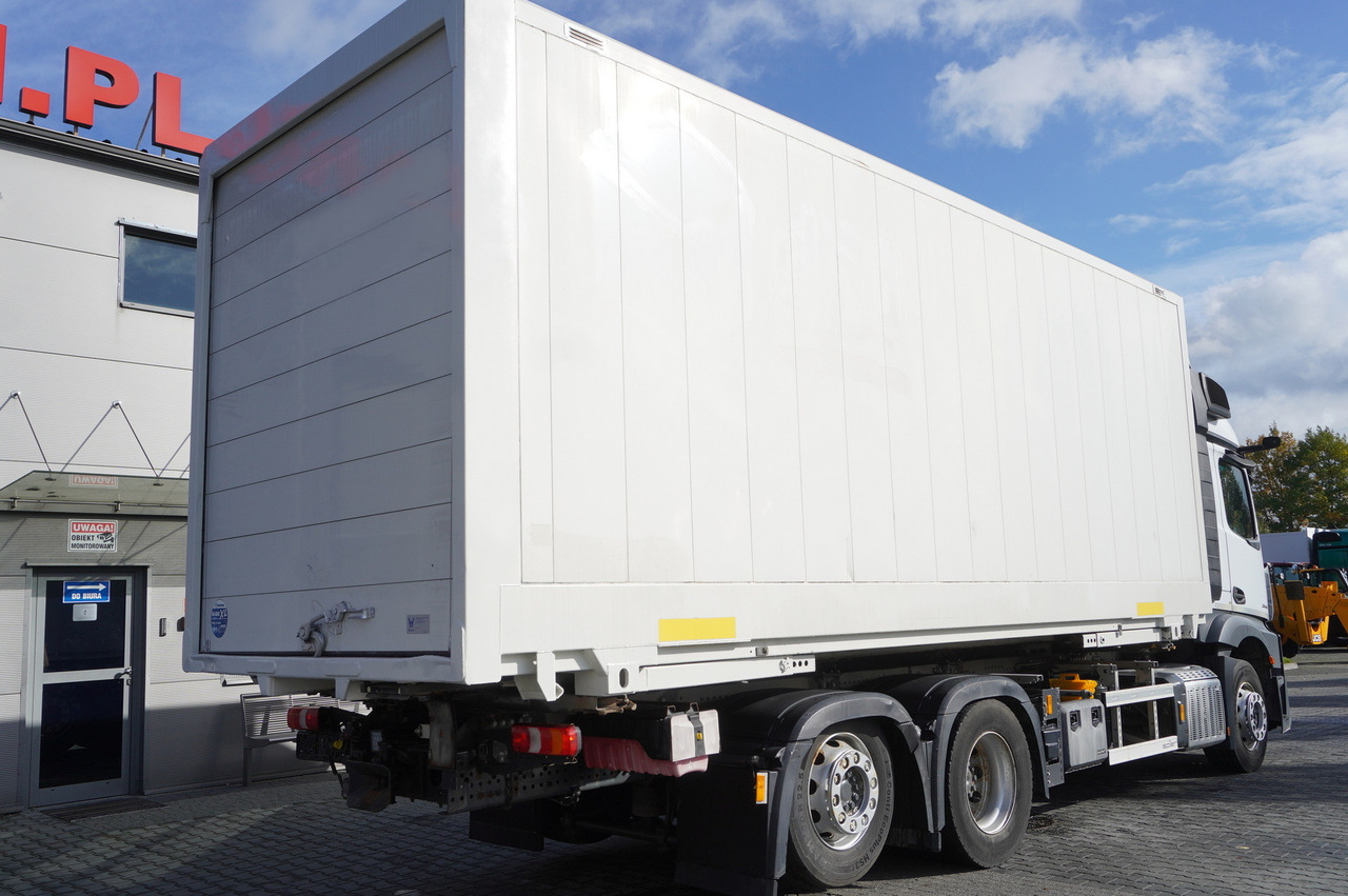 MERCEDES-BENZ Actros 2545 MP5 / KRONE 18 EPAL box body / ADR AT - Kylbil lastbil: bild 2 MERCEDES-BENZ Actros 2545 MP5 / KRONE 18 EPAL box body / ADR AT - Kylbil lastbil: bild 2