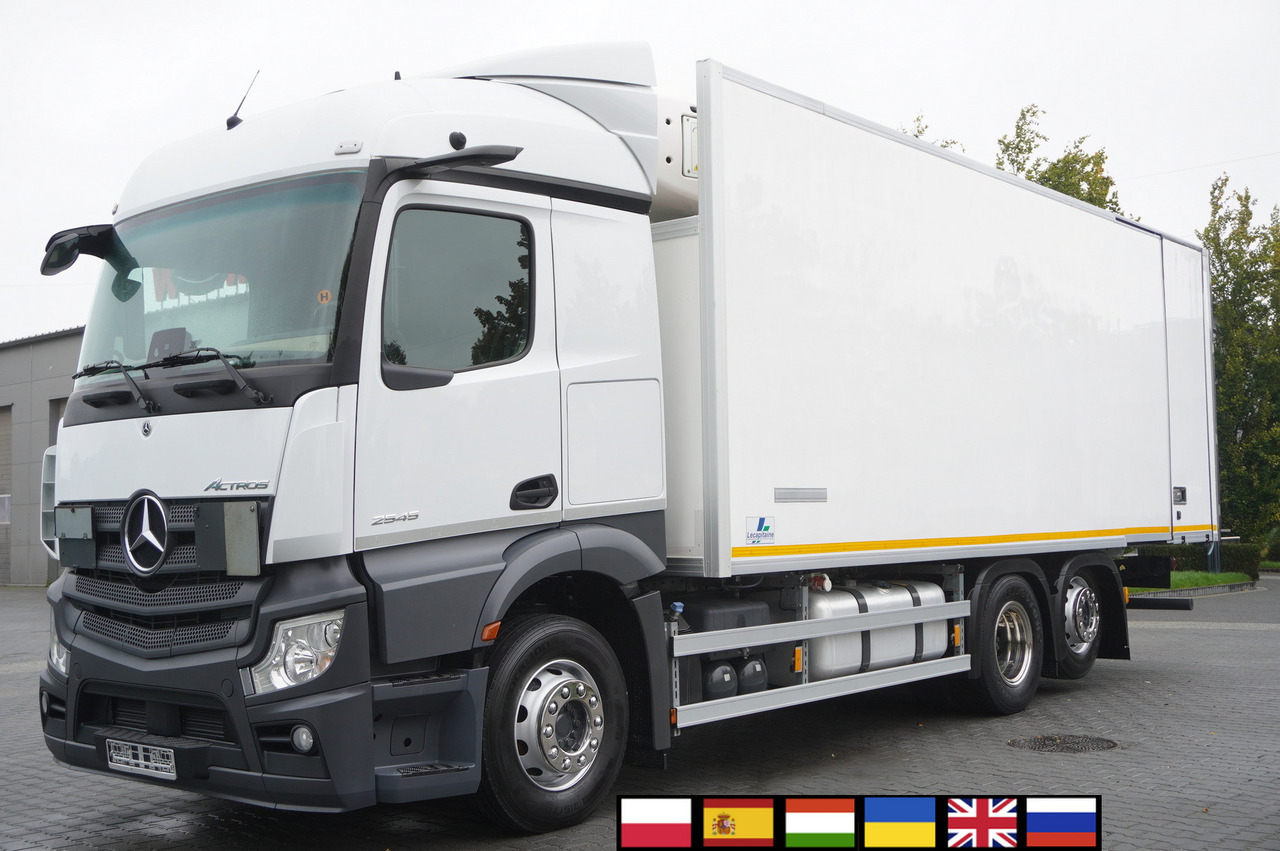 MERCEDES-BENZ Actros 2545 MP5 / Lecapitaine 18 EPAL refrigerator / Bitemperature / Carrier Supra 850 MT / ADR AT - Kylbil lastbil: bild 1 MERCEDES-BENZ Actros 2545 MP5 / Lecapitaine 18 EPAL refrigerator / Bitemperature / Carrier Supra 850 MT / ADR AT - Kylbil lastbil: bild 1
