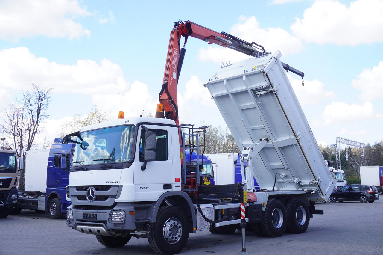 MERCEDES-BENZ Actros 2641 6×4 E5 / Crane / Dumper / 110000 km! - Flakbil, Kranbil: bild 2 MERCEDES-BENZ Actros 2641 6×4 E5 / Crane / Dumper / 110000 km! - Flakbil, Kranbil: bild 2