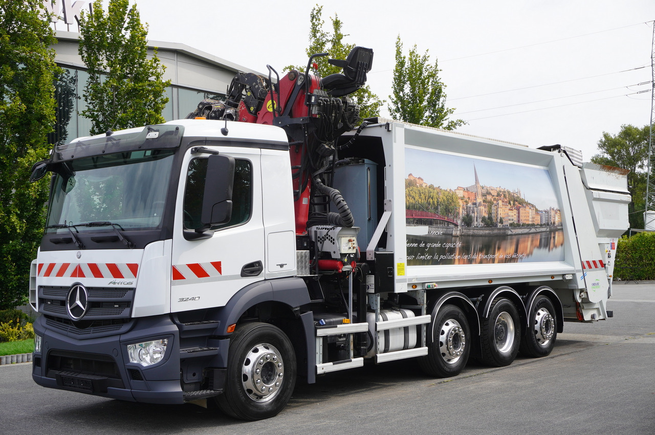 MERCEDES-BENZ Antos 3240 8x2 / Tajfun 5T crane / Farid Industries garbage truck/ 3 steered axles - Sopbil: bild 3 MERCEDES-BENZ Antos 3240 8x2 / Tajfun 5T crane / Farid Industries garbage truck/ 3 steered axles - Sopbil: bild 3
