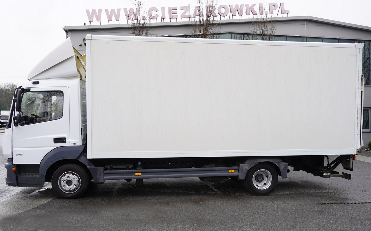 MERCEDES-BENZ Atego 816 E6 4x2 / container / 15 pallets - Lastbil med skåp: bild 3 MERCEDES-BENZ Atego 816 E6 4x2 / container / 15 pallets - Lastbil med skåp: bild 3