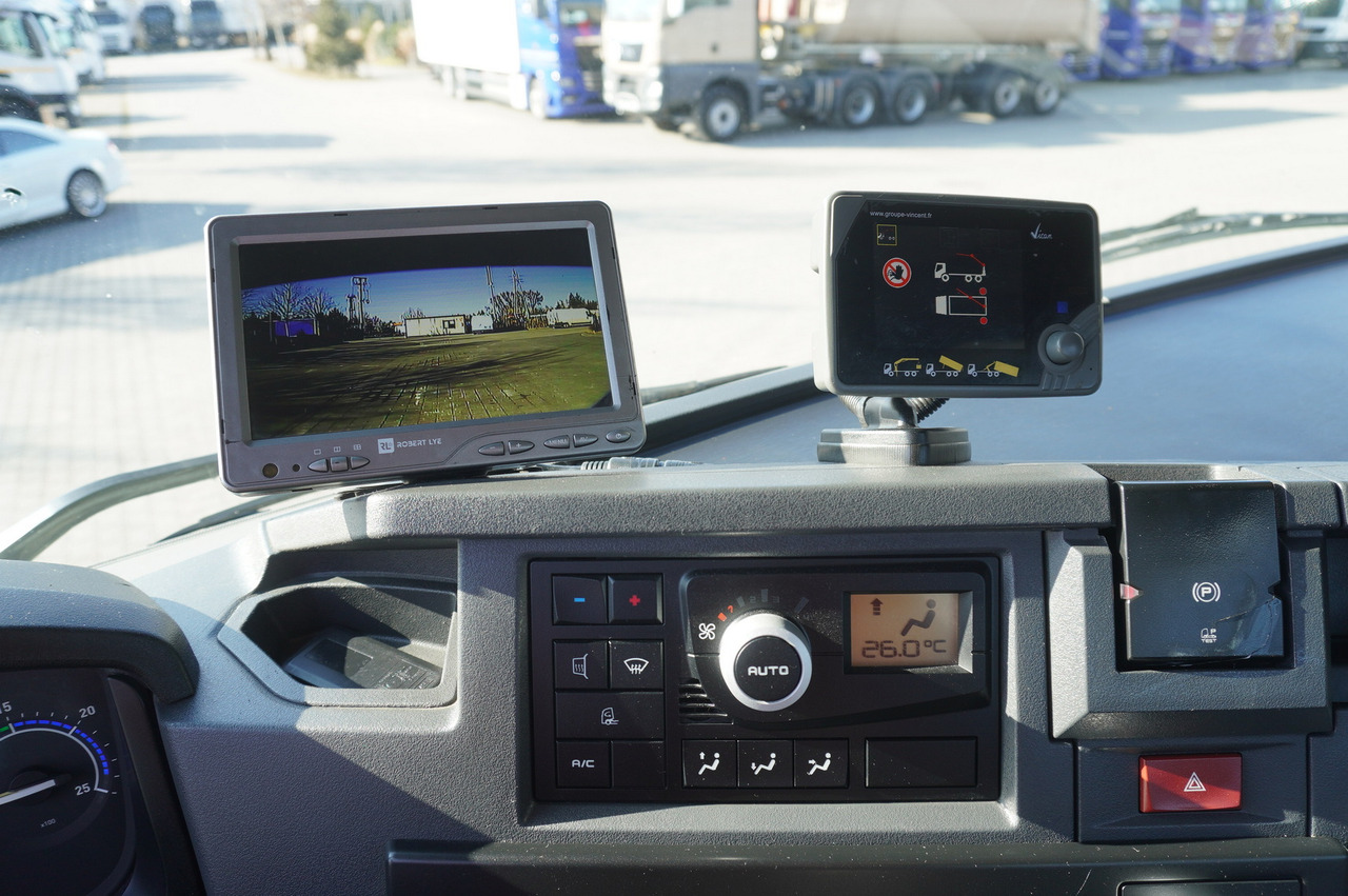 Flakbil, Kranbil RENAULT C380 / 6x4 / HDS Palfinger PK 18002-EH 6000 kg: bild 25