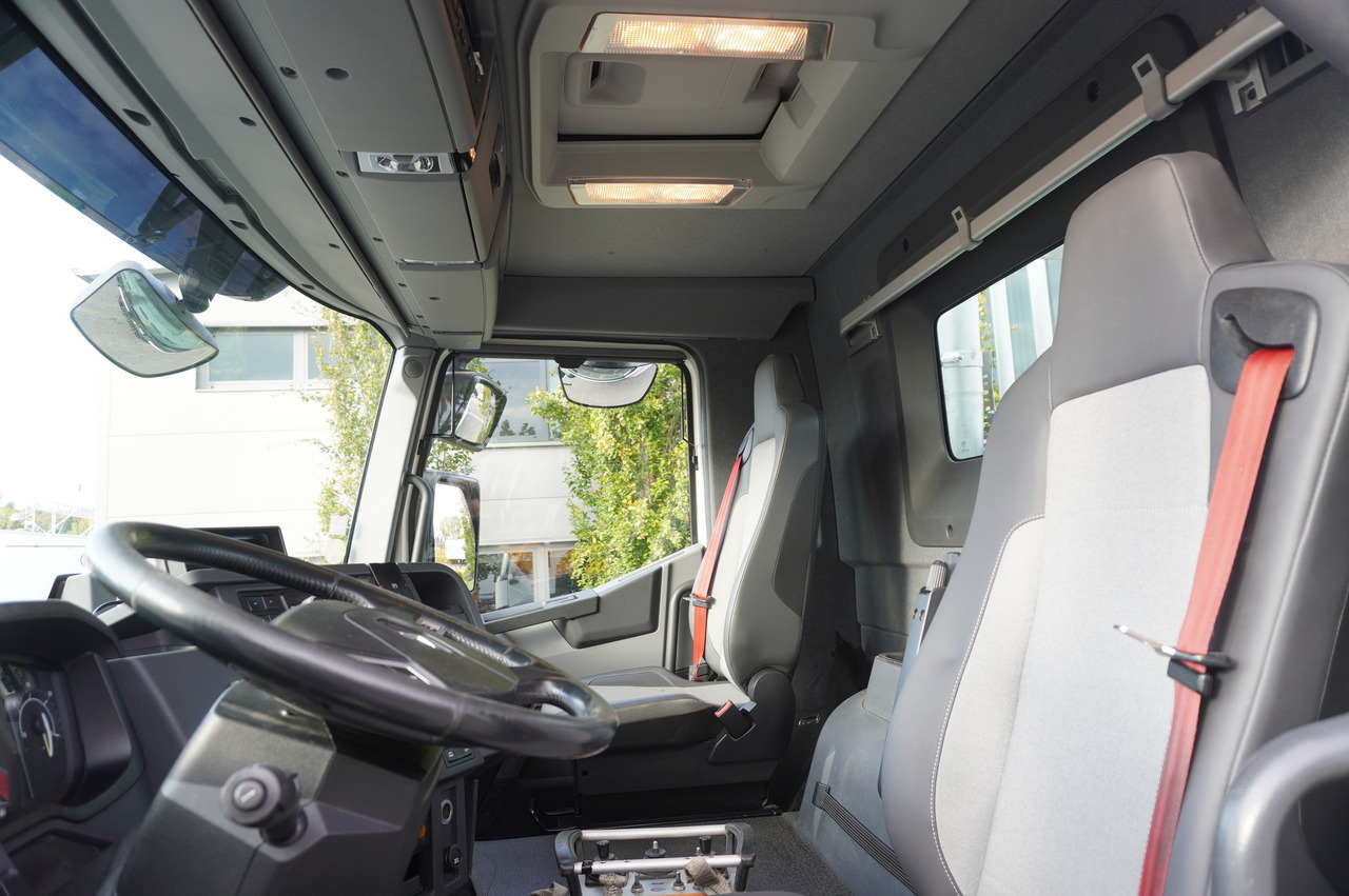 Leasa RENAULT C380 Comfort 6x4 / Atlas 172.3E crane / Range 12.3 m / capacity 6.1 t / Flatbed 17 EPAL RENAULT C380 Comfort 6x4 / Atlas 172.3E crane / Range 12.3 m / capacity 6.1 t / Flatbed 17 EPAL: bild 22 Leasa RENAULT C380 Comfort 6x4 / Atlas 172.3E crane / Range 12.3 m / capacity 6.1 t / Flatbed 17 EPAL RENAULT C380 Comfort 6x4 / Atlas 172.3E crane / Range 12.3 m / capacity 6.1 t / Flatbed 17 EPAL: bild 22