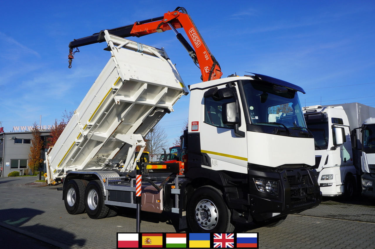 RENAULT C380 E6 6×4 / HDS Fassi F135 2700 MTH / Range 8 m / 5.6 t lifting capacity / 3-side tipper / Bortmatic - Kranbil: bild 1 RENAULT C380 E6 6×4 / HDS Fassi F135 2700 MTH / Range 8 m / 5.6 t lifting capacity / 3-side tipper / Bortmatic - Kranbil: bild 1