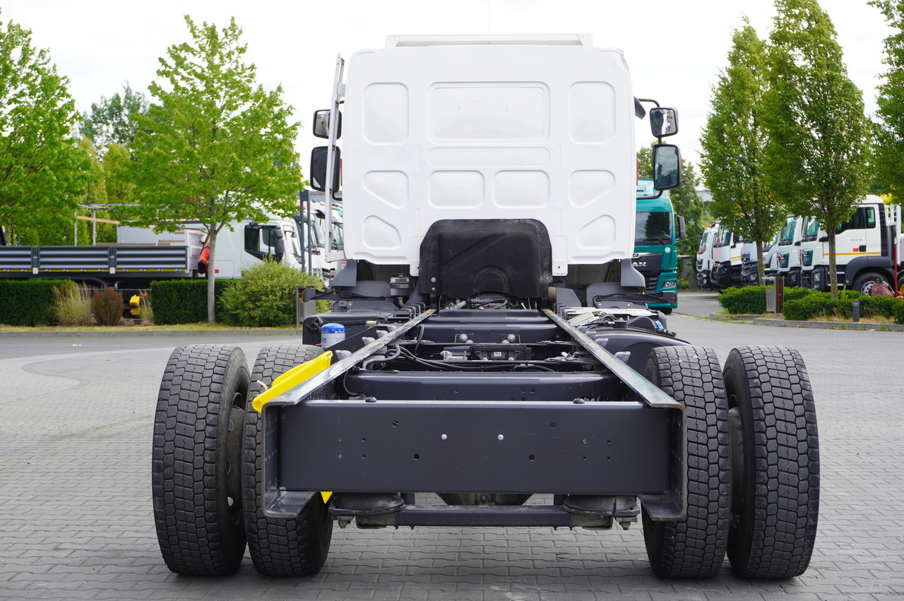 RENAULT D16 / Chassis 7.1 m / Differential lock - Chassi lastbil: bild 4 RENAULT D16 / Chassis 7.1 m / Differential lock - Chassi lastbil: bild 4