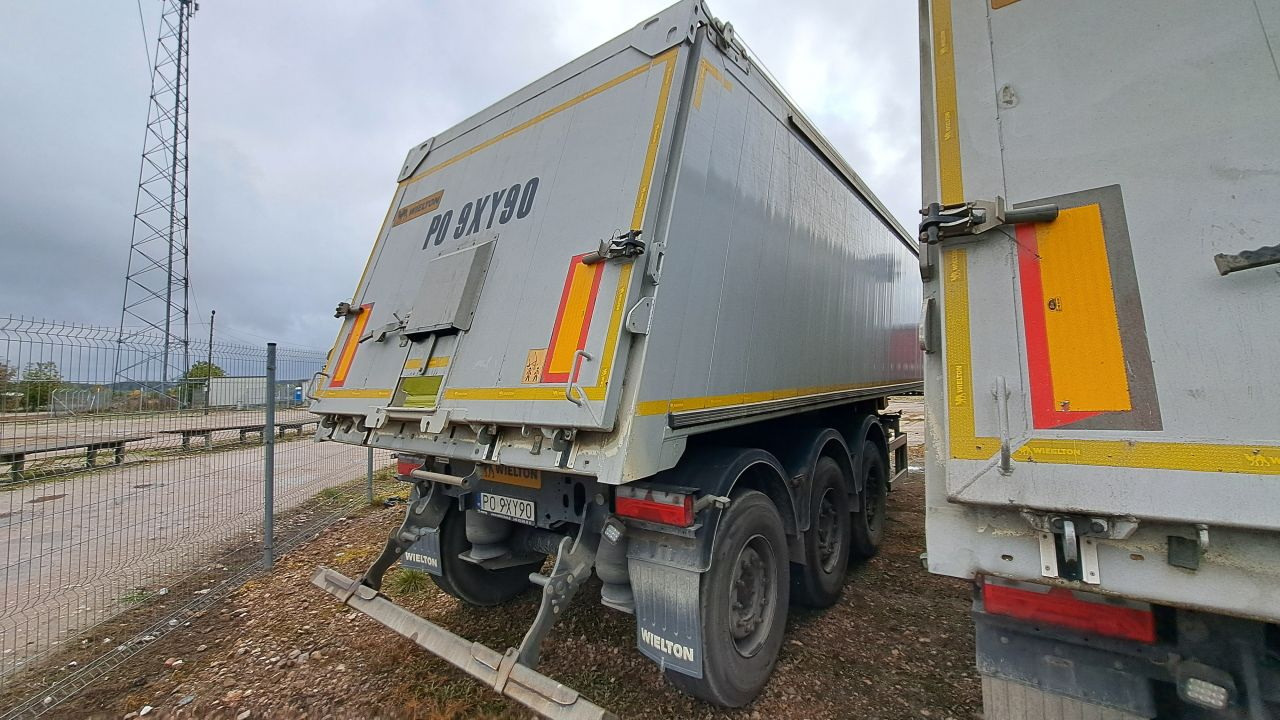 WIELTON NW-3 / weight 6.2 t / capacity 38m3 / Electrically folded roof / Teflon / 20 units, 2022 - Tippbil semitrailer: bild 5 WIELTON NW-3 / weight 6.2 t / capacity 38m3 / Electrically folded roof / Teflon / 20 units, 2022 - Tippbil semitrailer: bild 5
