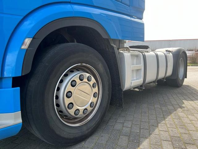 Dragbil DAF XF 530 FT SSC Retarder Standklima Navigation: bild 13 Dragbil DAF XF 530 FT SSC Retarder Standklima Navigation: bild 13