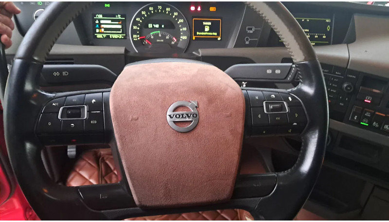 Volvo FH 500 Globetrotter Euro 5 PTO Hydrauliq Full Air New Tacho VEB - Dragbil: bild 3 Volvo FH 500 Globetrotter Euro 5 PTO Hydrauliq Full Air New Tacho VEB - Dragbil: bild 3