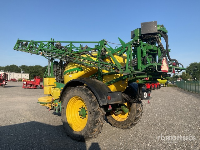 2002 John Deere 840 28 m Pull-Type Sprayer - Bogserad spruta: bild 3 2002 John Deere 840 28 m Pull-Type Sprayer - Bogserad spruta: bild 3