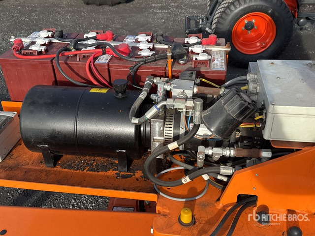 2018 Nifty-Lift NL120T Telescopic Boom Lift - Släpvagnslift: bild 5 2018 Nifty-Lift NL120T Telescopic Boom Lift - Släpvagnslift: bild 5