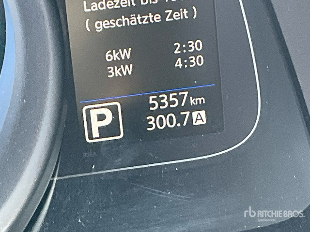 2021 Nissan e-NV200 4x2 Electric Flatbed Truck - Flakbil: bild 1 2021 Nissan e-NV200 4x2 Electric Flatbed Truck - Flakbil: bild 1