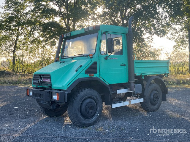 1998 Mercedes-Benz U90 4x4 Utility Truck - Utility/ Specialfordon, Flakbil: bild 2 1998 Mercedes-Benz U90 4x4 Utility Truck - Utility/ Specialfordon, Flakbil: bild 2