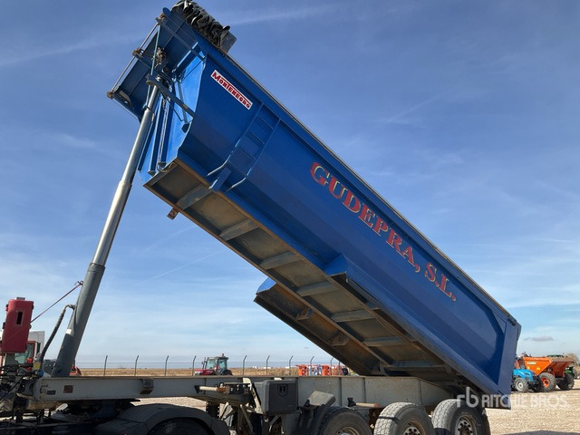 2005 Montenegro SCFH 3S 3G Tri/A End Dump Trailer - Tippsläp: bild 1 2005 Montenegro SCFH 3S 3G Tri/A End Dump Trailer - Tippsläp: bild 1