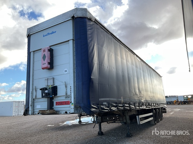 2011 Lecitrailer 3E20 Tri/A XL 3M Multilock Curtain Side Trailer - Kapellsläp: bild 2 2011 Lecitrailer 3E20 Tri/A XL 3M Multilock Curtain Side Trailer - Kapellsläp: bild 2