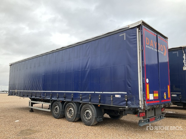 2011 Lecitrailer 3E20 Tri/A XL 3M Multilock Curtain Side Trailer - Kapellsläp: bild 3 2011 Lecitrailer 3E20 Tri/A XL 3M Multilock Curtain Side Trailer - Kapellsläp: bild 3