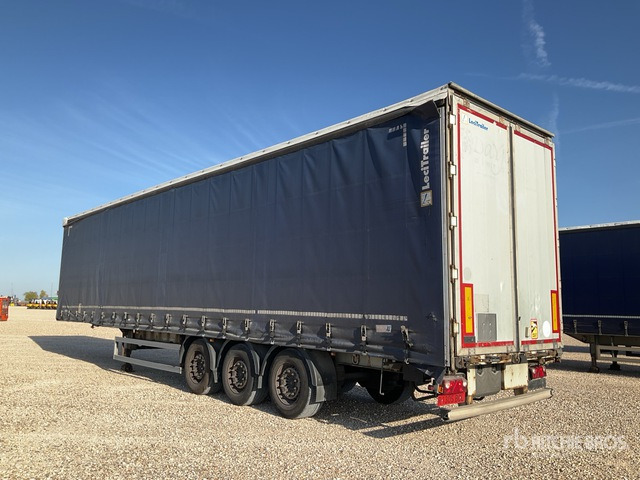 2011 Lecitrailer 3E20 Tri/A XL 3M Multilock Curtain Side Trailer - Kapellsläp: bild 3 2011 Lecitrailer 3E20 Tri/A XL 3M Multilock Curtain Side Trailer - Kapellsläp: bild 3