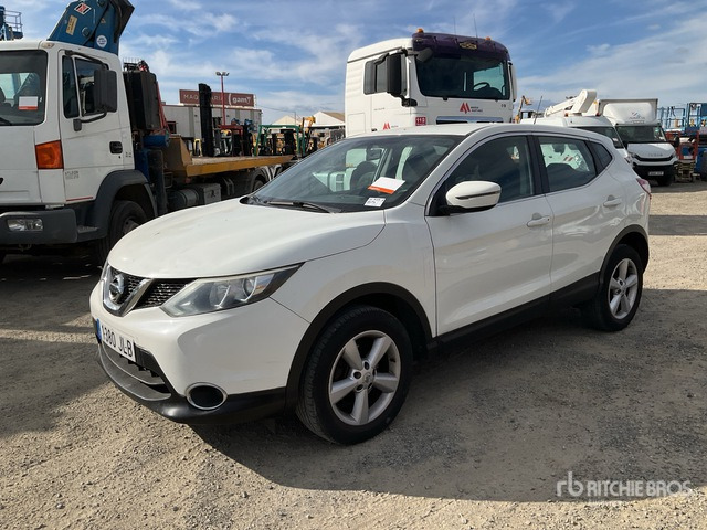 2015 Nissan Qashqai 4WD SUV - SUV: bild 1 2015 Nissan Qashqai 4WD SUV - SUV: bild 1