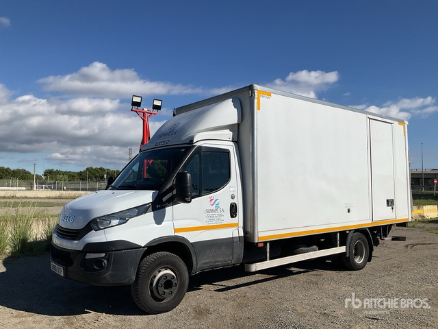 2019 Iveco Daily 70C18 4x2 Van Truck - Lastbil med skåp: bild 1 2019 Iveco Daily 70C18 4x2 Van Truck - Lastbil med skåp: bild 1