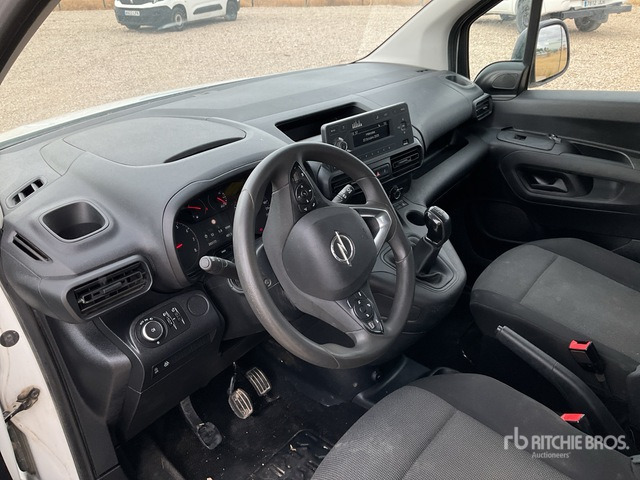2020 Opel Combo Passenger Van - Minibuss, Persontransport: bild 5 2020 Opel Combo Passenger Van - Minibuss, Persontransport: bild 5