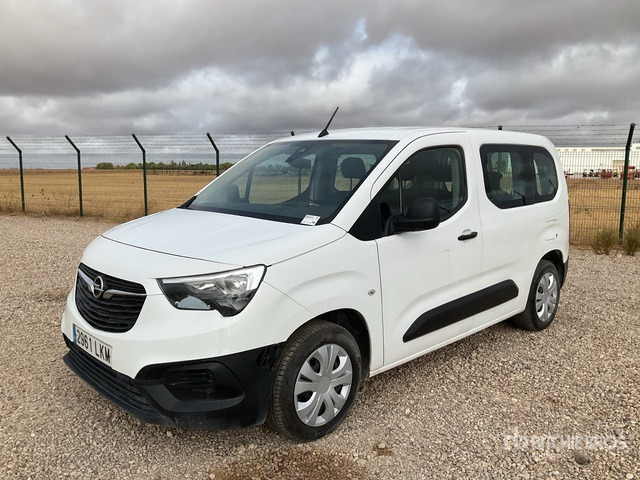 2020 Opel Combo Passenger Van - Minibuss, Persontransport: bild 1 2020 Opel Combo Passenger Van - Minibuss, Persontransport: bild 1