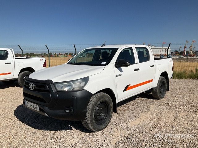 2020 Toyota Hilux 4x4 Crew Cab Pickup - Pickup: bild 2 2020 Toyota Hilux 4x4 Crew Cab Pickup - Pickup: bild 2