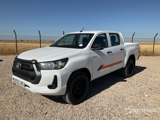 2021 Toyota Hilux 4x4 Crew Cab Pickup - Pickup: bild 2 2021 Toyota Hilux 4x4 Crew Cab Pickup - Pickup: bild 2