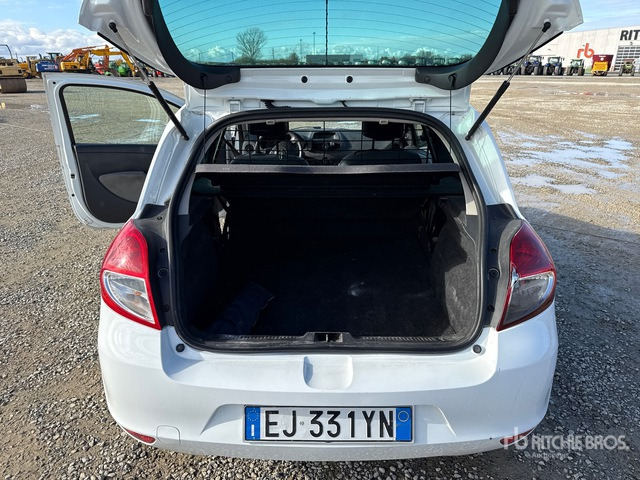 2011 Renault Clio Van Truck - Lastbil med skåp: bild 5 2011 Renault Clio Van Truck - Lastbil med skåp: bild 5