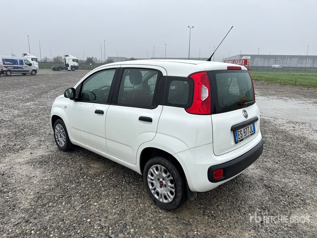 2013 Fiat Panda Automobile - Personbil: bild 2 2013 Fiat Panda Automobile - Personbil: bild 2