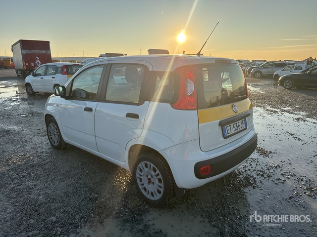 2013 Fiat Panda Automobile - Personbil: bild 2 2013 Fiat Panda Automobile - Personbil: bild 2
