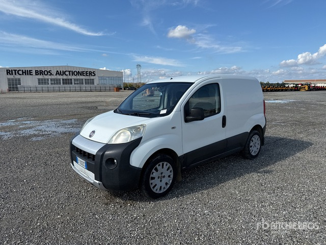 2015 Fiat Fiorino Autocarro furgonato - Små skåpbil: bild 1 2015 Fiat Fiorino Autocarro furgonato - Små skåpbil: bild 1