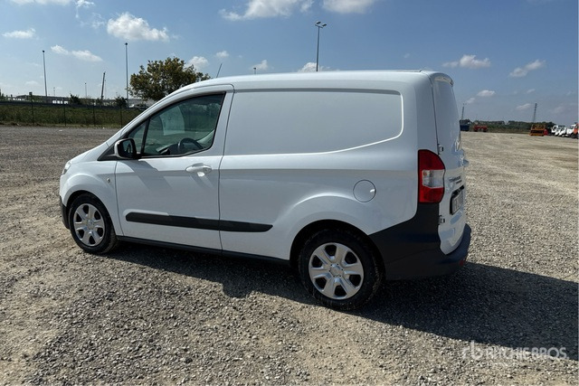 2018 Ford Transit Courier Autocarro furgonato - Små skåpbil: bild 3 2018 Ford Transit Courier Autocarro furgonato - Små skåpbil: bild 3