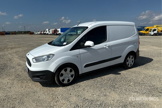 2018 Ford Transit Courier Autocarro furgonato - Små skåpbil: bild 1 2018 Ford Transit Courier Autocarro furgonato - Små skåpbil: bild 1