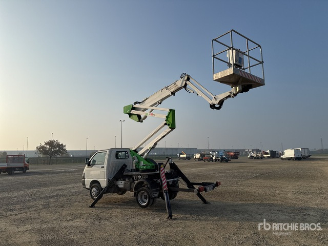 2018 Piaggio Porter Maxxi Comet 14.6 HQ 14 m on Bucket Truck - Billift: bild 2 2018 Piaggio Porter Maxxi Comet 14.6 HQ 14 m on Bucket Truck - Billift: bild 2