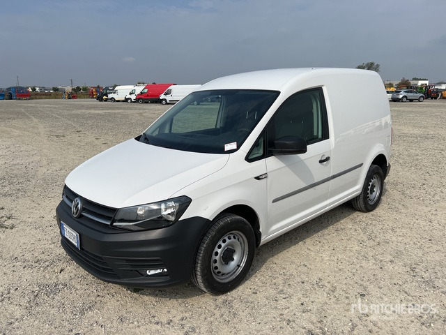 2019 Volkswagen Caddy 2.0 TDI 122CV 4MOTION BUSINESS Van Truck - Små skåpbil: bild 1 2019 Volkswagen Caddy 2.0 TDI 122CV 4MOTION BUSINESS Van Truck - Små skåpbil: bild 1