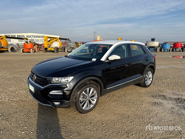 2020 Volkswagen T-Roc 1.5 TSI ACT BUSINESS DSG SUV - SUV: bild 1 2020 Volkswagen T-Roc 1.5 TSI ACT BUSINESS DSG SUV - SUV: bild 1