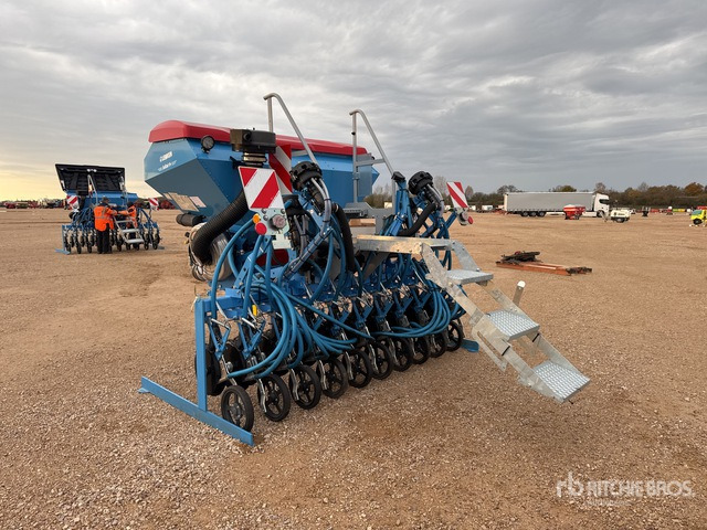 2023 Lemken Solitair 9+/300 3 m 3-Point Combine De Semis (N ... Air Seeder - Såmaskin: bild 3 2023 Lemken Solitair 9+/300 3 m 3-Point Combine De Semis (N ... Air Seeder - Såmaskin: bild 3