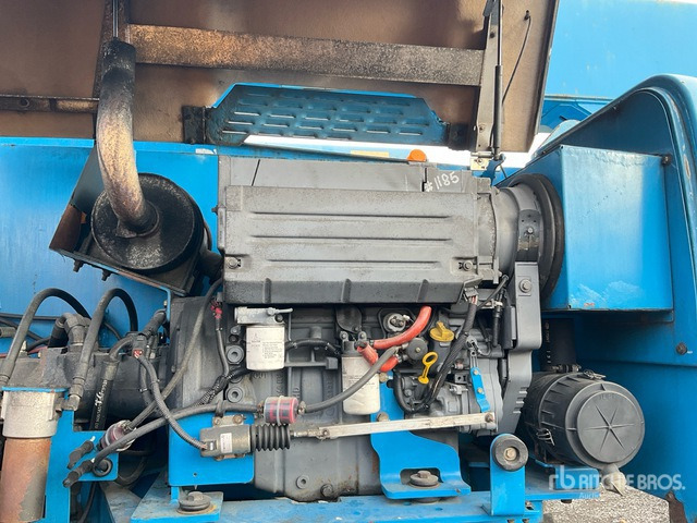 2010 Genie Z135/70 Articulating Boom Lift - Bomlift: bild 4 2010 Genie Z135/70 Articulating Boom Lift - Bomlift: bild 4