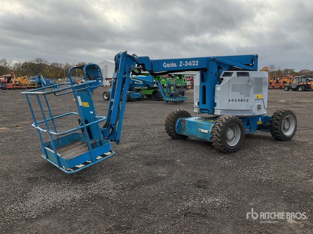 2014 Genie Z34/22 4WD Diesel Articulating Boom Lift - Bomlift: bild 3 2014 Genie Z34/22 4WD Diesel Articulating Boom Lift - Bomlift: bild 3