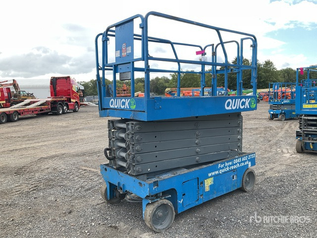 2015 Genie GS-4047 Electric Scissor Lift - Saxlift: bild 4 2015 Genie GS-4047 Electric Scissor Lift - Saxlift: bild 4